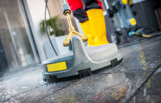 Local Pressure Washing Services in West Des Moines, IA
